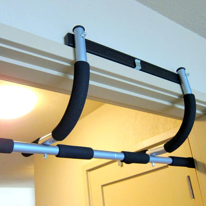Doorway Pull-Up Bar – No Drilling Required Chin-Up Bar with Padded Multi-Grip Handles, Fits 61–81cm Frames – Heavy-Duty Foldable Upper Body Trainer